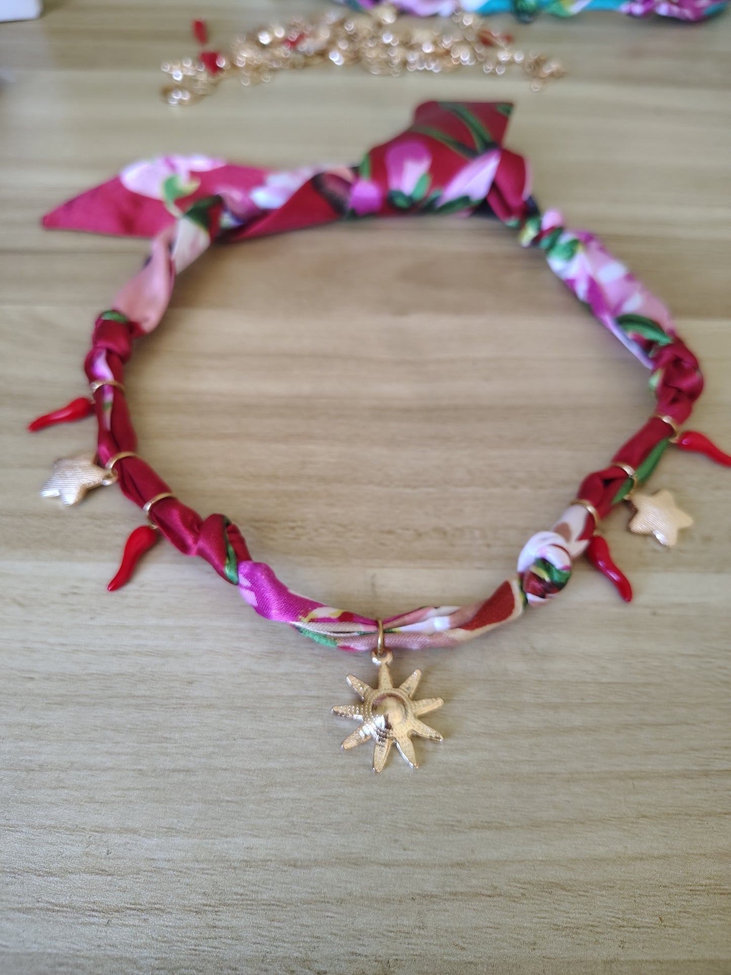 Collar Ígnea