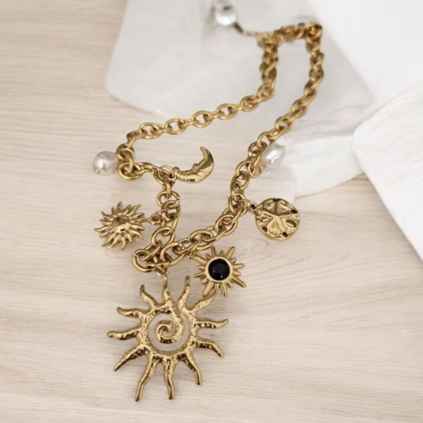 Collar Bohemian