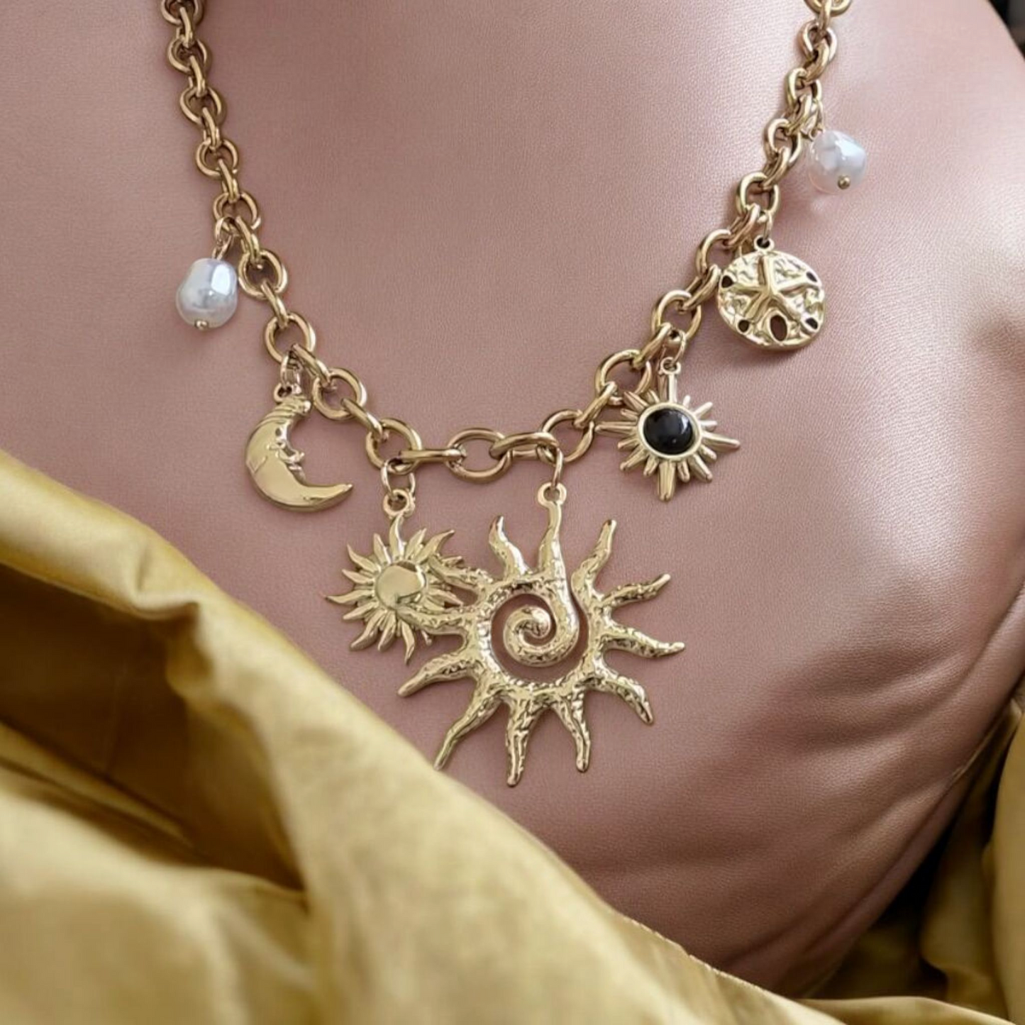 Collar Bohemian